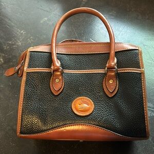 Vintage Dooney & Bourke Shoulder/Handbag